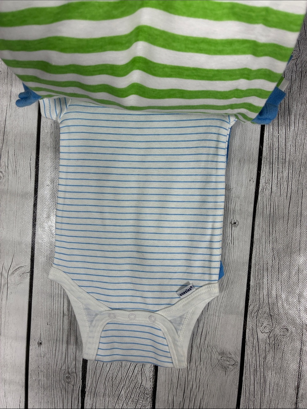 Gerber Blue and Green "Seriously Cute" Infant One-Piece Bodysuit Set - Picture 4 of 10